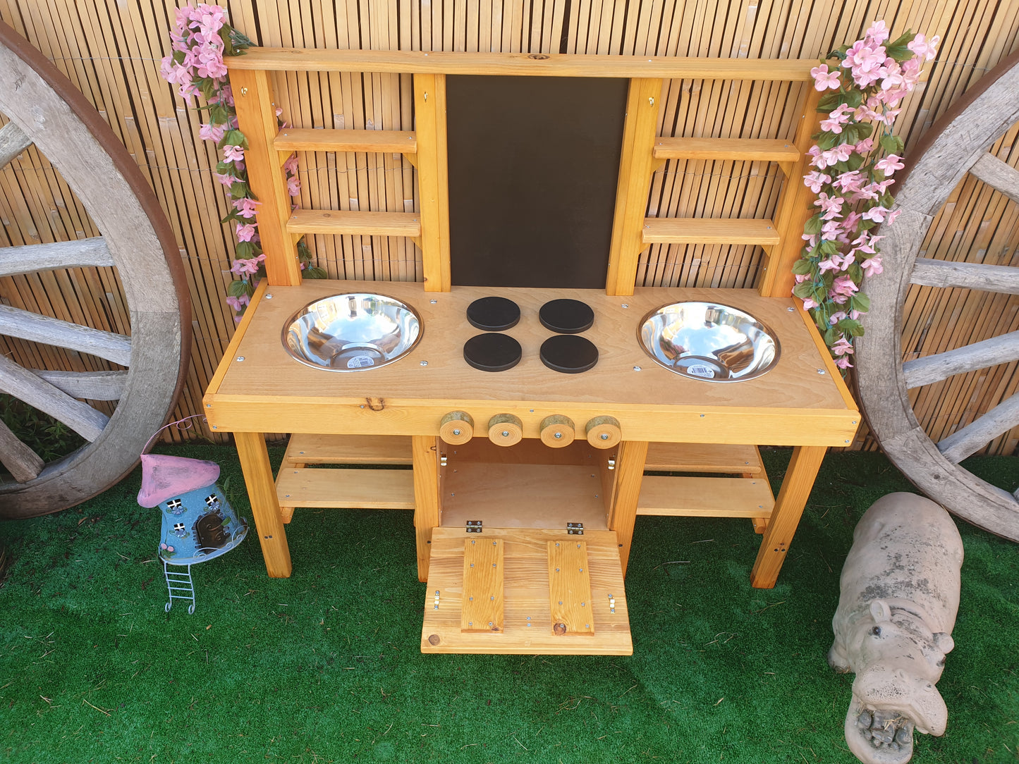 Mud kitchen with drop down oven