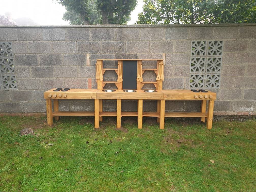 Deluxe XXL mud kitchen front view