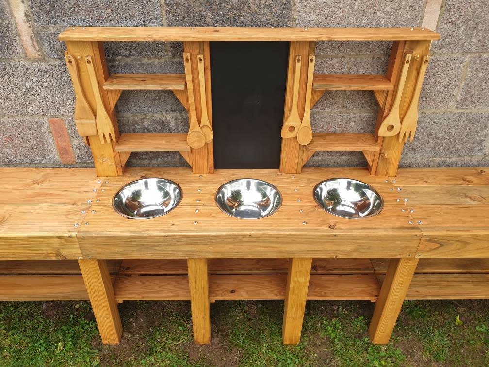 Deluxe XXL mud kitchen front top view